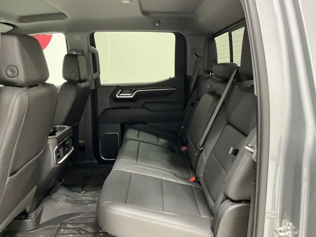 2026 GMC Sierra 1500 SLT - Photo 20