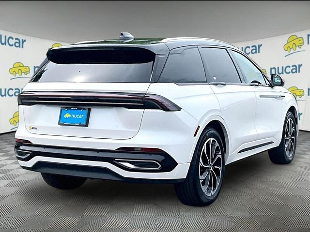 Used 2025 White Lincoln Reserve image 6