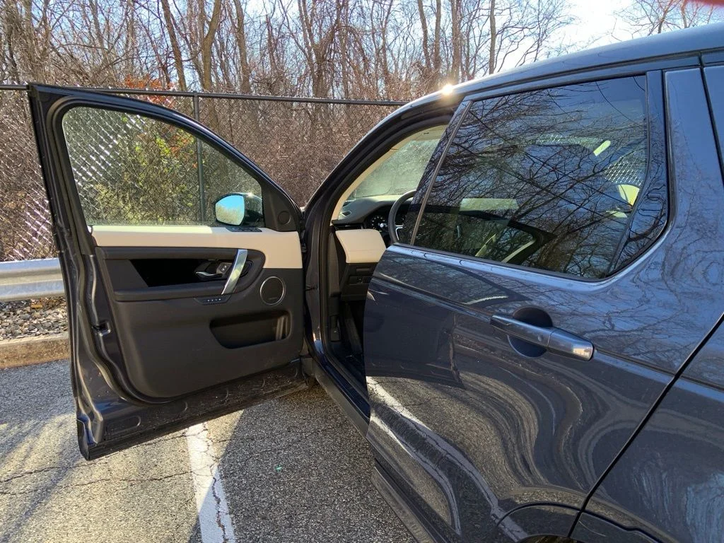 Certified Used 2025 Blue Land Rover S image 10