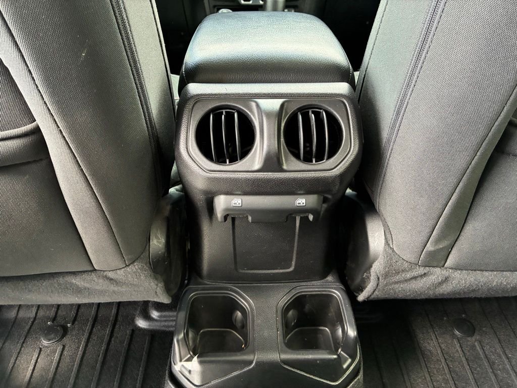 Used 2021 Blue Jeep Unlimited Sport S image 28
