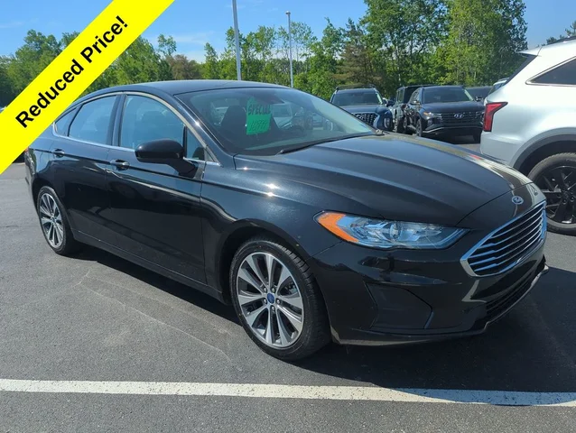 2020 Ford Fusion SE