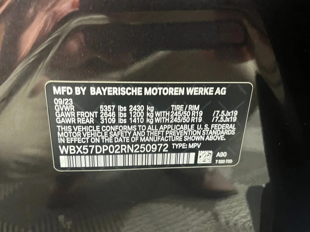 Used 2024 Gray BMW xDrive30i image 26