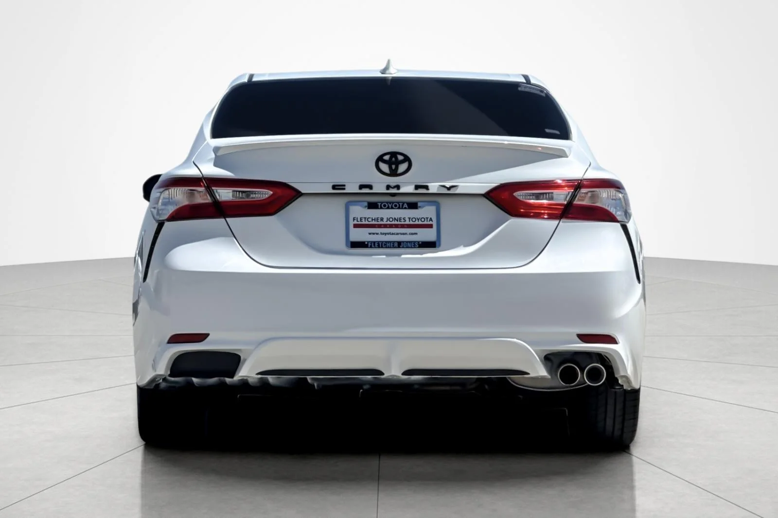 Certified Used 2020 Super White Toyota SE image 4