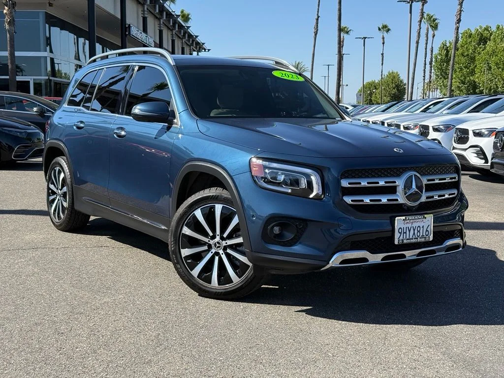 Certified Used 2023  Mercedes-Benz GLB 250 image 1