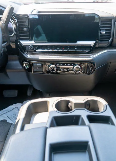 2023 Chevrolet Silverado 1500 RST - Photo 14