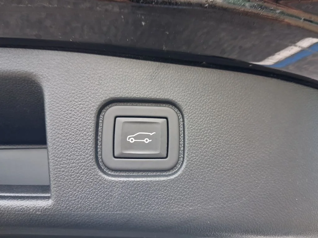 Used 2024  Honda Touring image 12