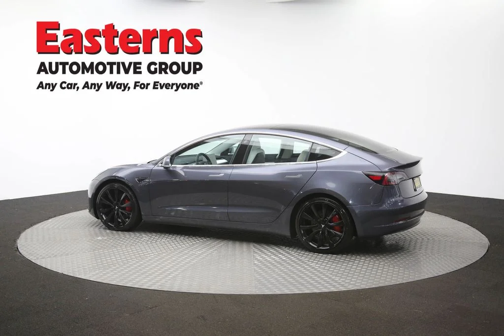 Used 2018 Gray Tesla Long Range image 57