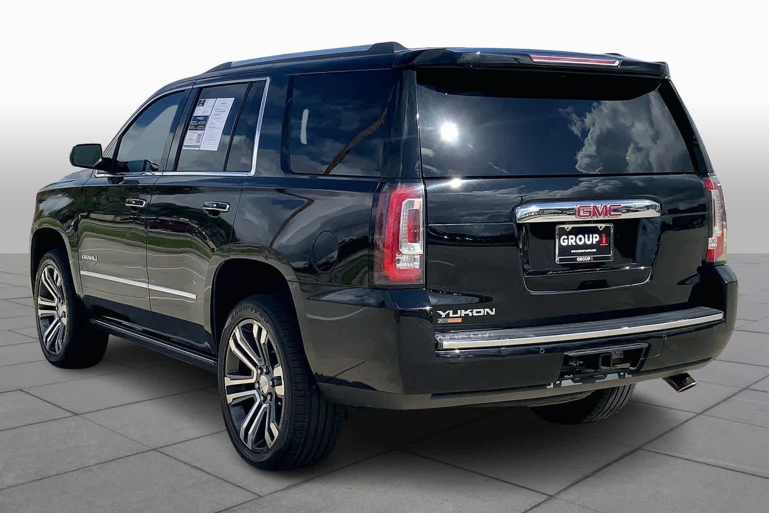 Used 2018 Onyx Black GMC Denali image 12