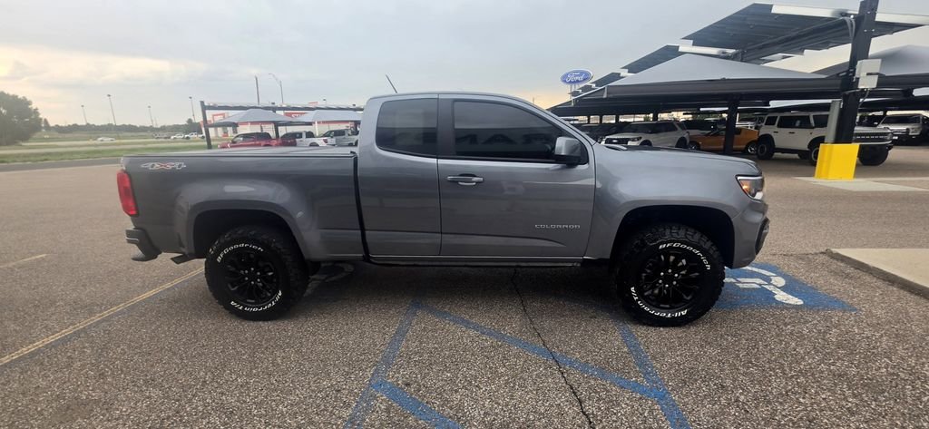 Used 2022 Satin Steel Metallic Chevrolet LT image 6