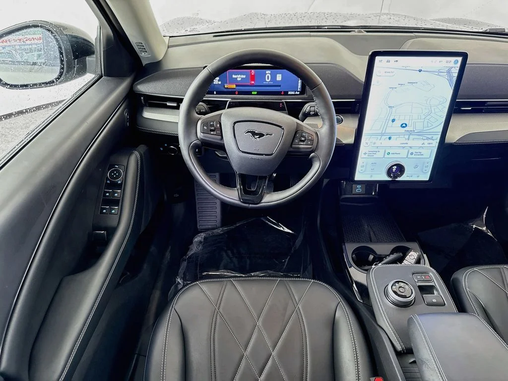 Certified Used 2023 Carbonized Gray Metallic Ford Select image 3