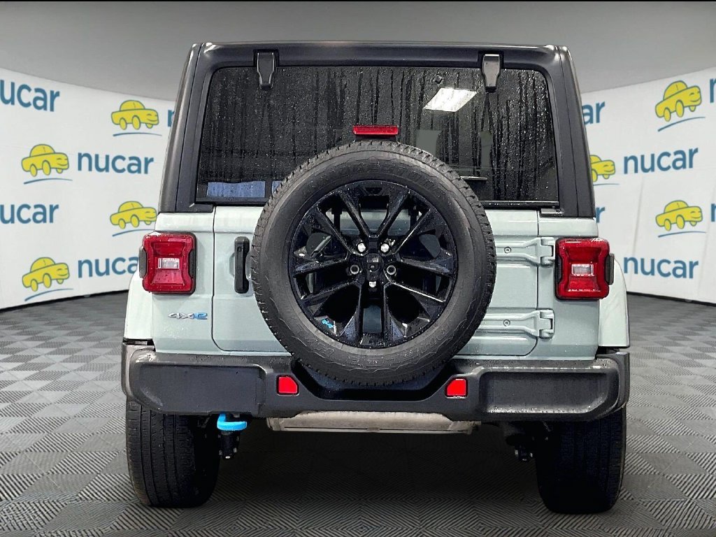 Used 2023 Gray Jeep Sahara 4xe image 5