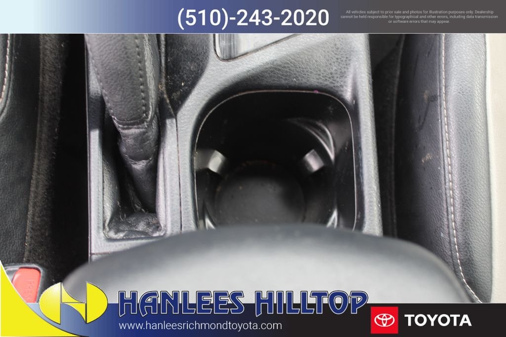 Used 2016  Toyota Limited image 20