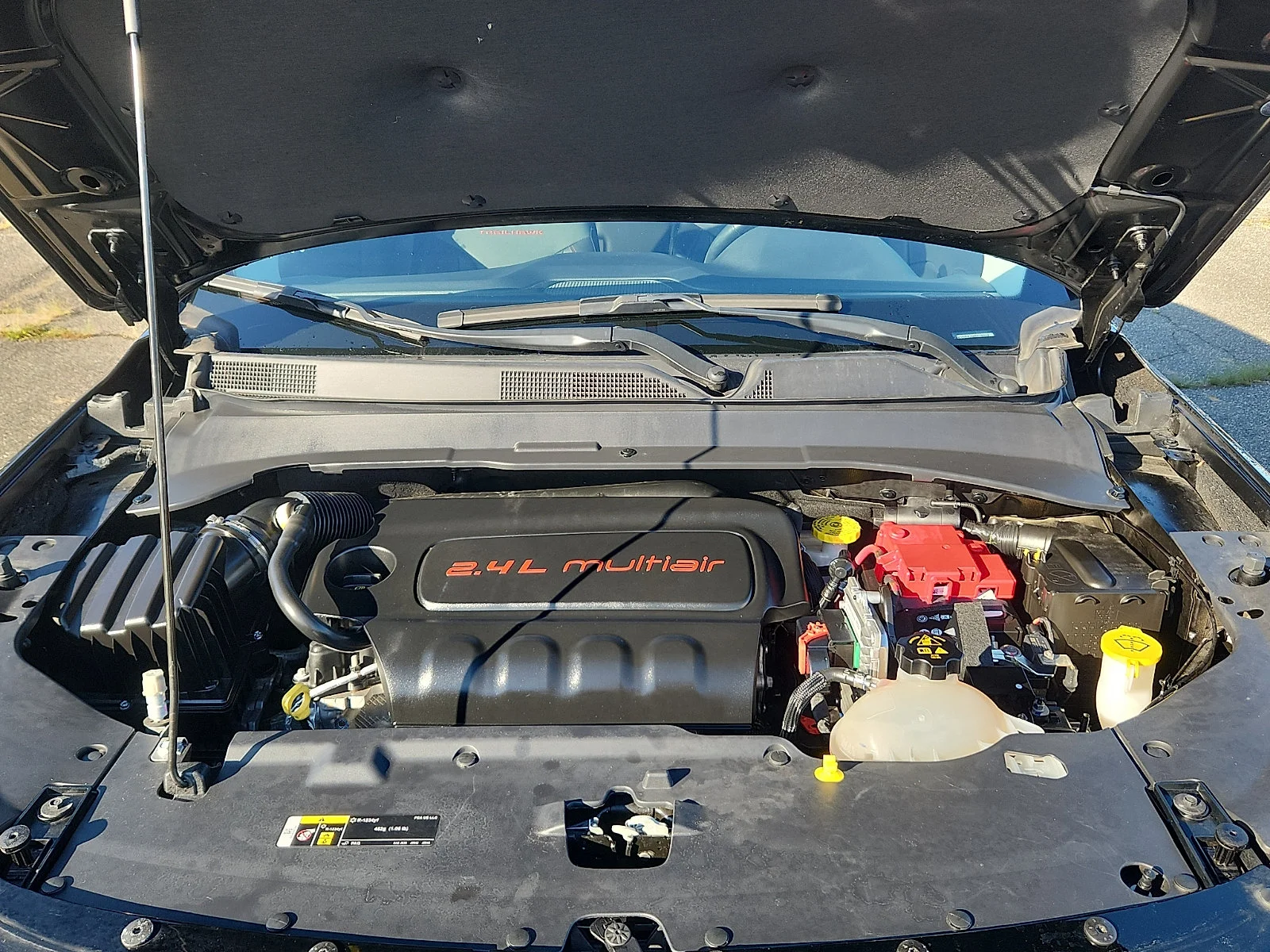 Used 2021 Diamond Black Jeep Trailhawk image 29