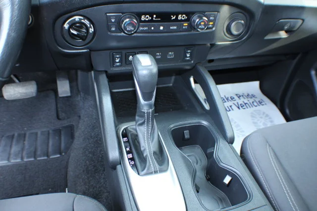 Used 2023 Glacier White Nissan SV image 10