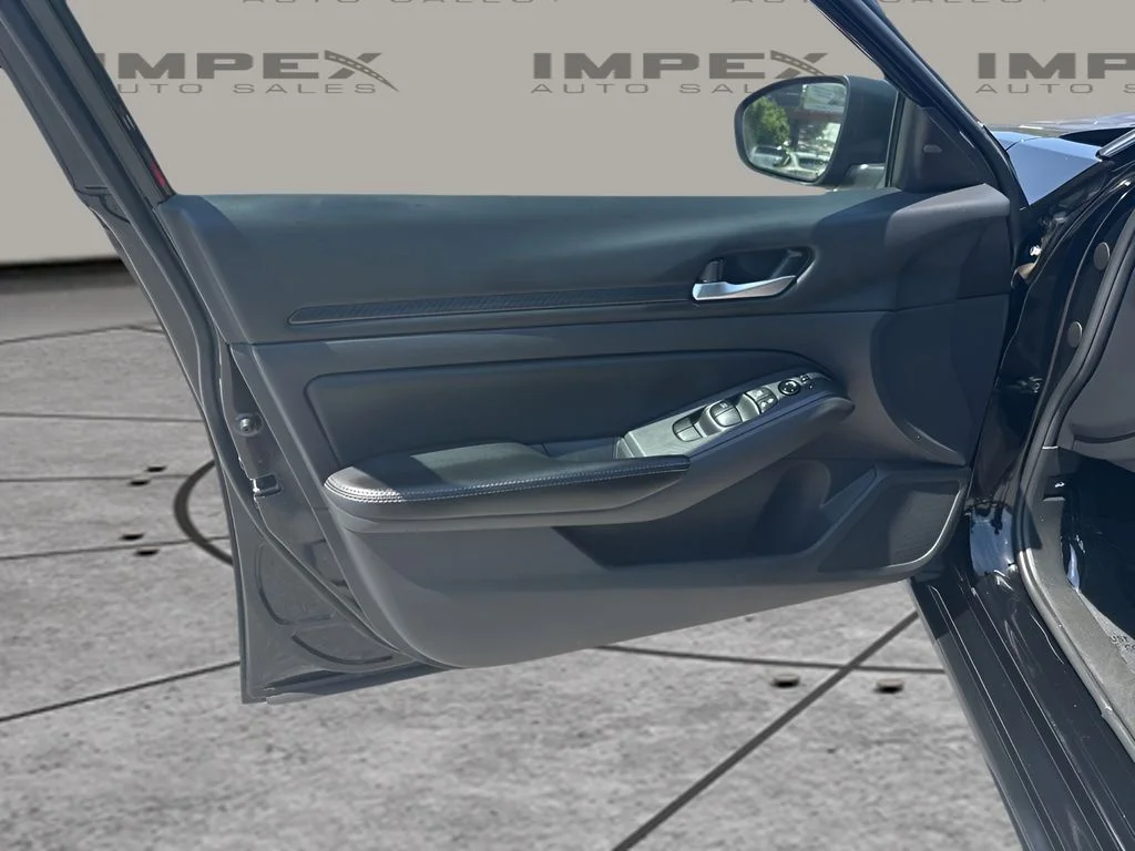 Used 2024 Black Nissan 2.5 SV image 23
