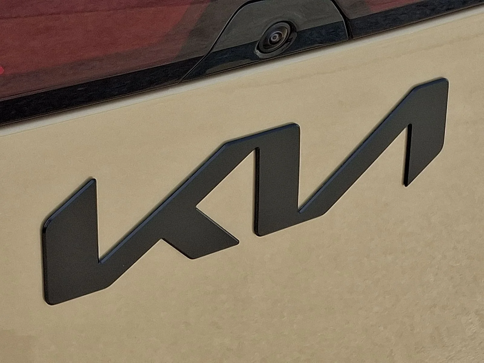 New 2027 Brown Kia X-Line S image 22