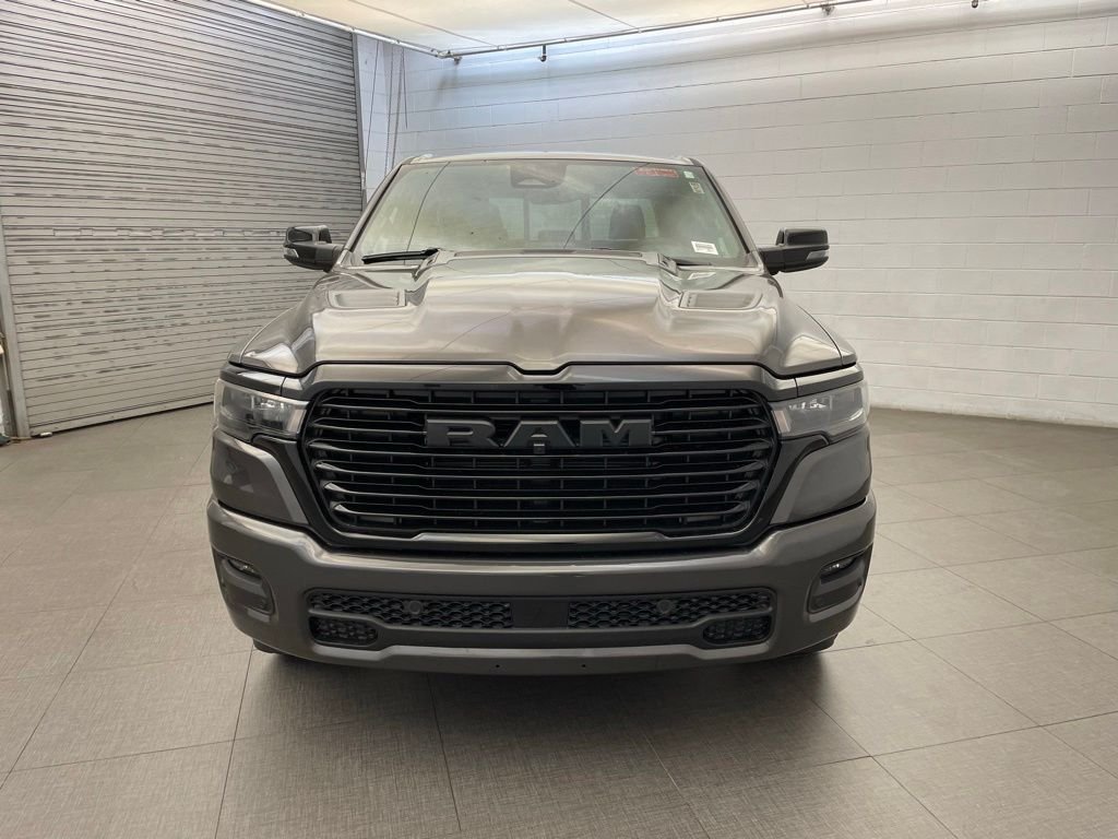 New 2026 Granite Crystal Metallic Clear-Coat Exterior Paint RAM Laramie image 9