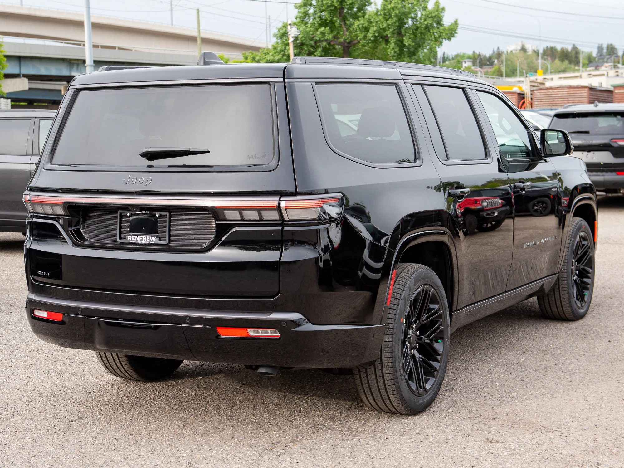 New 2026 Black Jeep Limited Reserve* image 6