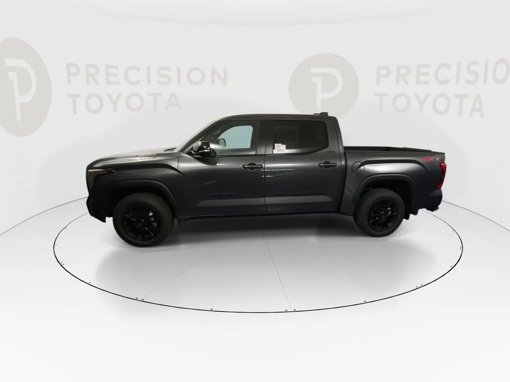 2026 Toyota Tundra Limited - Photo 10