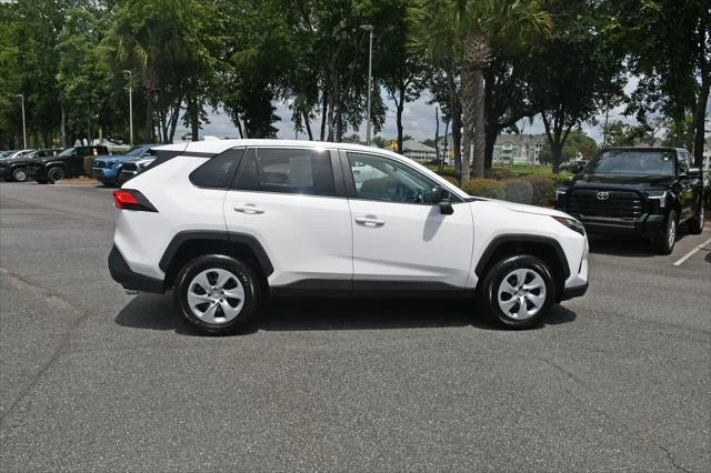 Certified Used 2025 ICE CAP Toyota  image 5