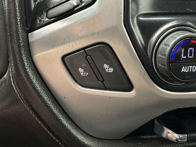Used 2019 Onyx Black GMC SLE image 20