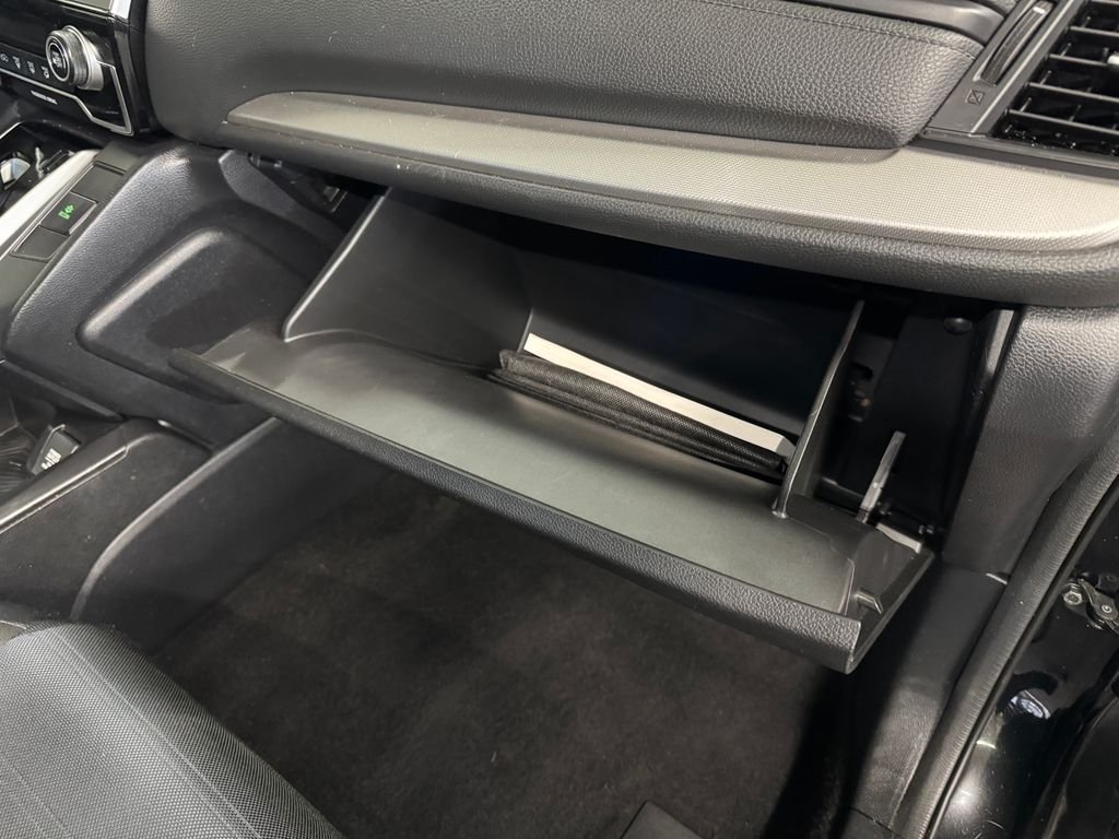 Used 2019 Crystal Black Pearl Honda LX image 29