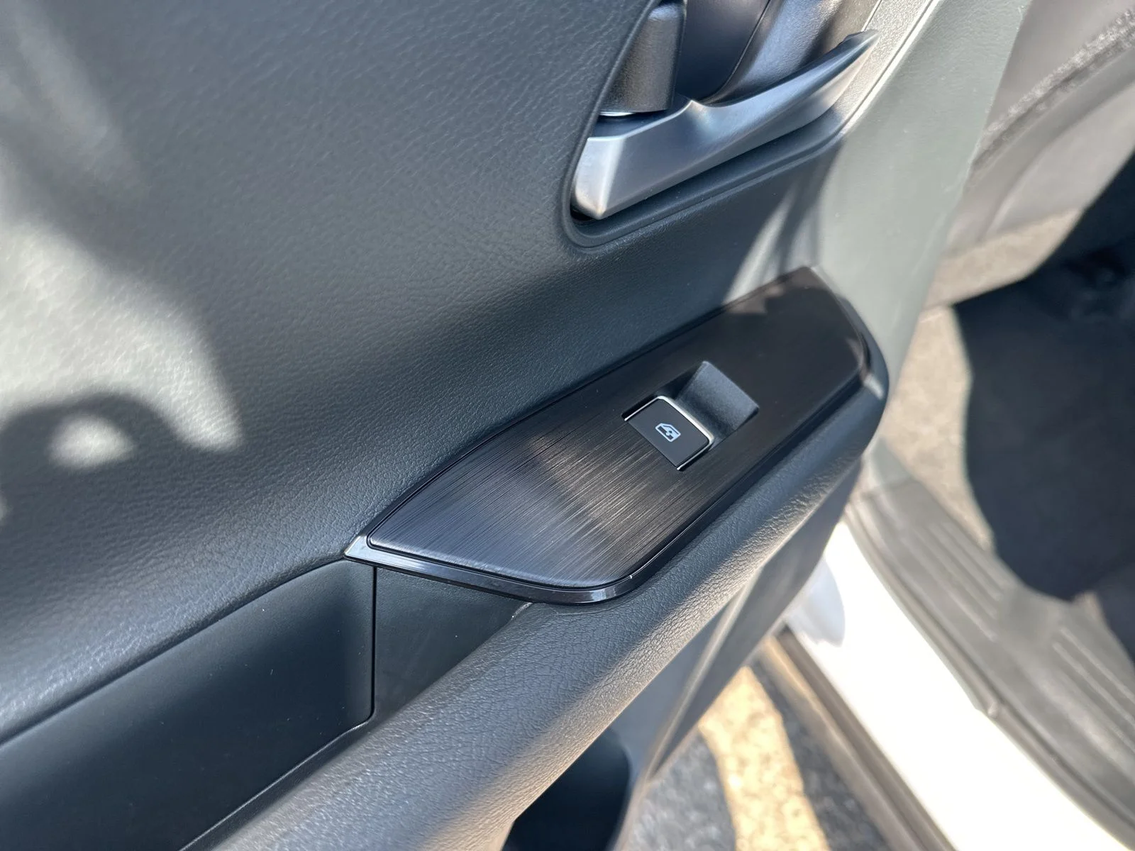 2026 Nissan KICKS SR AWD - Photo 23