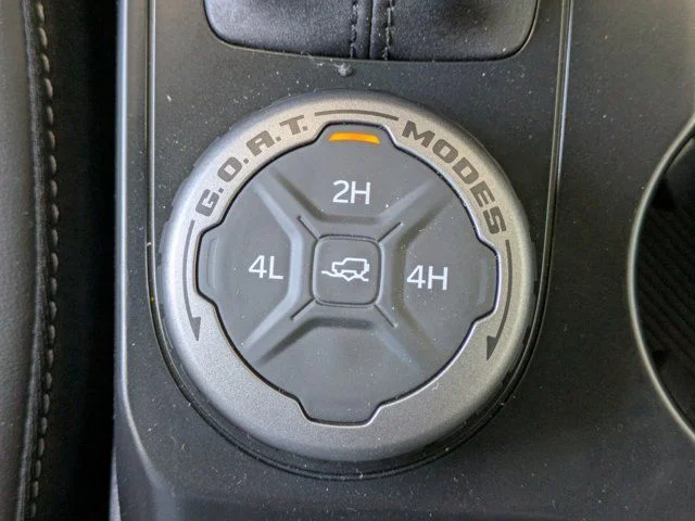 2025 Ford Bronco 4-Door Outer Banks - Photo 24