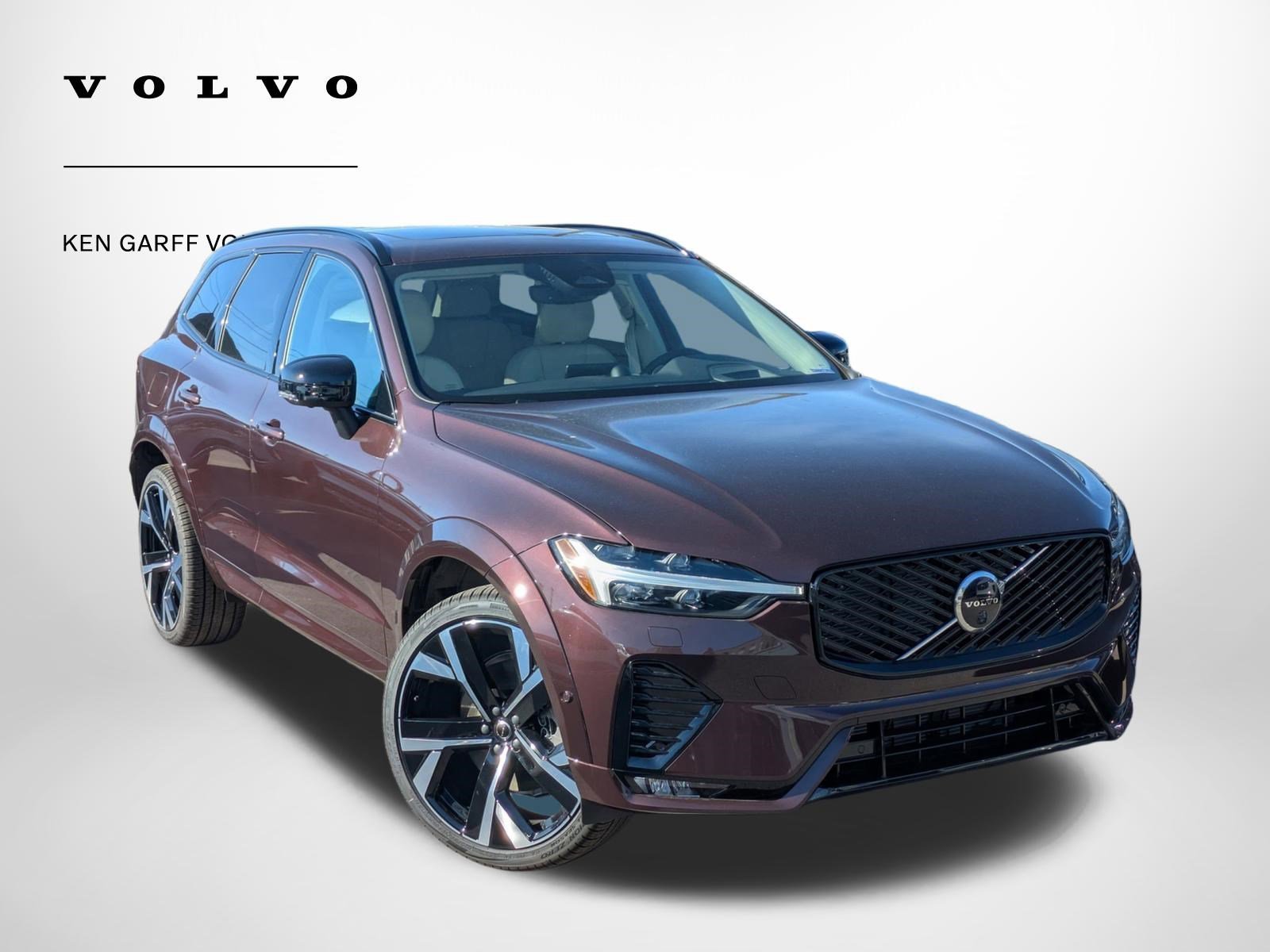 2026 Volvo XC60 B5 Ultra Dark AWD's photo