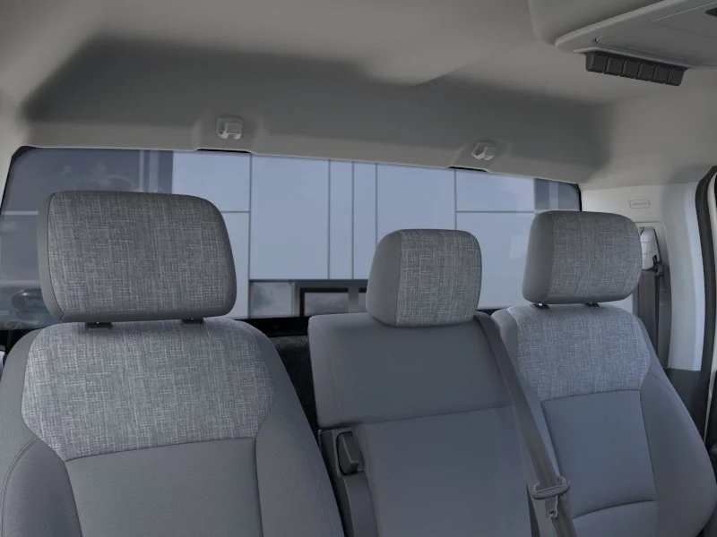 New 2026 Oxford White Ford F-600® XLT image 22