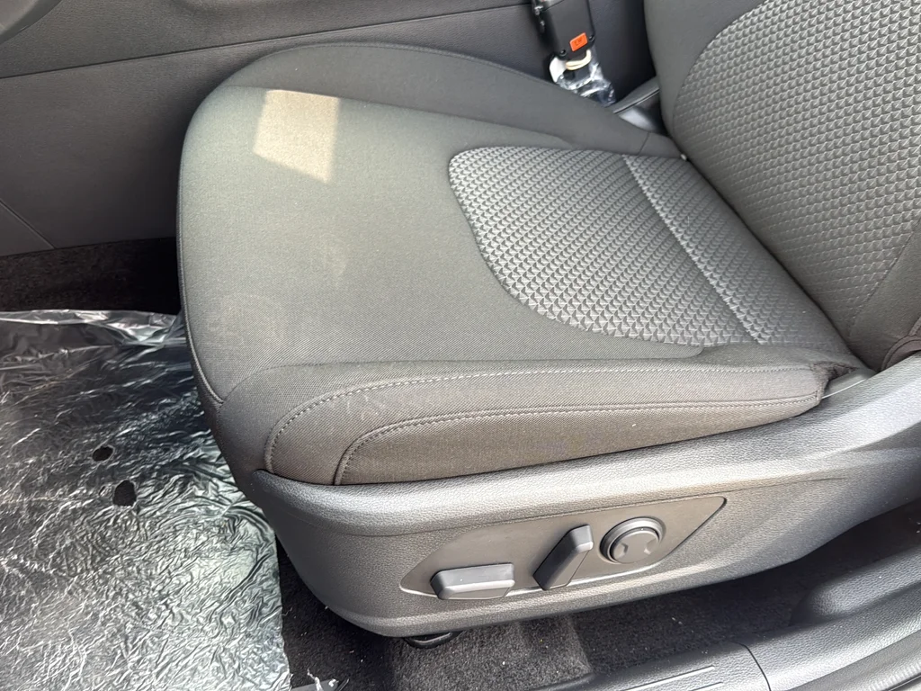 New 2026 Gray Kia LX image 30