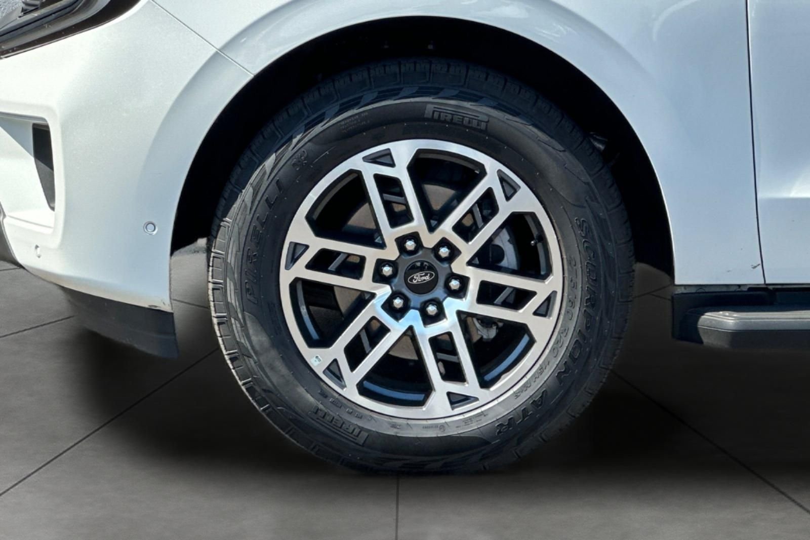 Used 2025 White Ford Active image 31