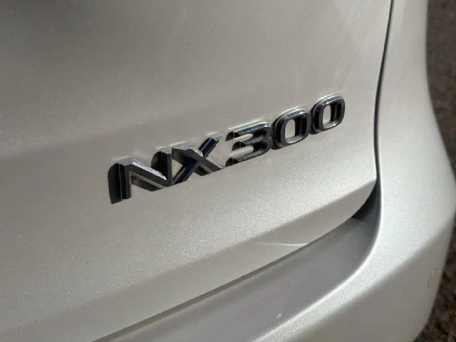 Used 2021 White Pearl Lexus NX 300 image 11