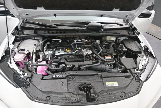 New 2026 Wind Chill Pearl <sup>1</sup> Toyota  XLE image 15