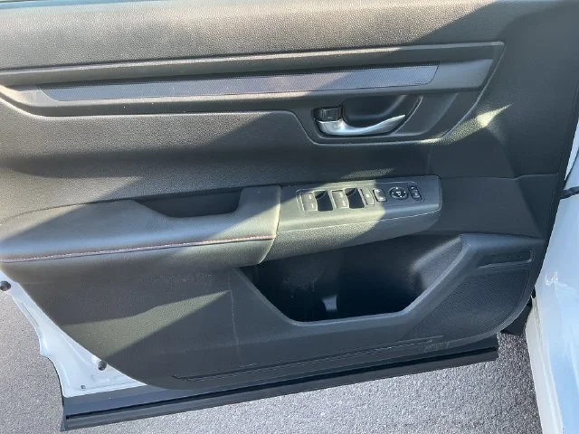 2025 Honda CR-V Sport - Photo 11