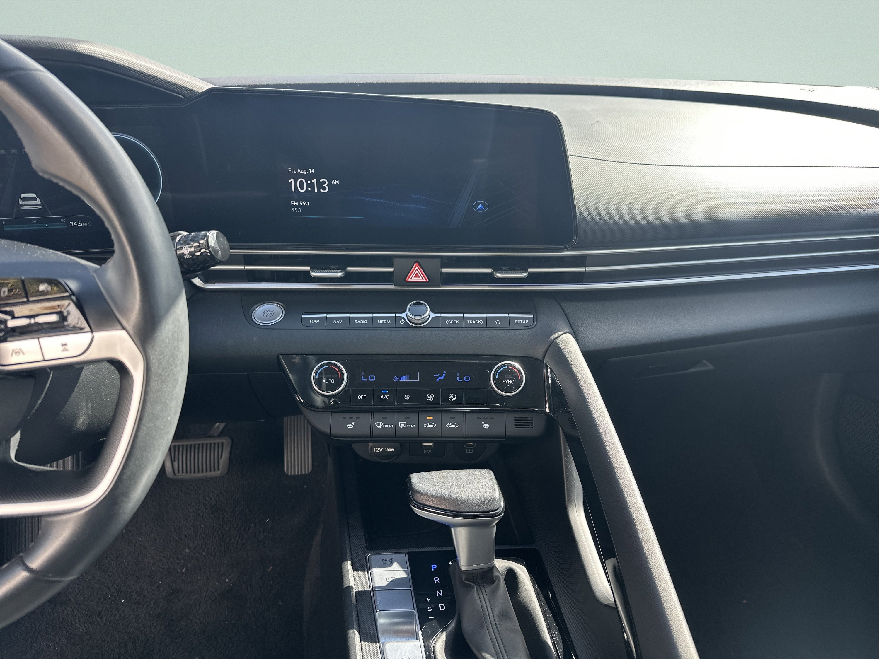 Used 2025 Serenity White Hyundai Limited image 16
