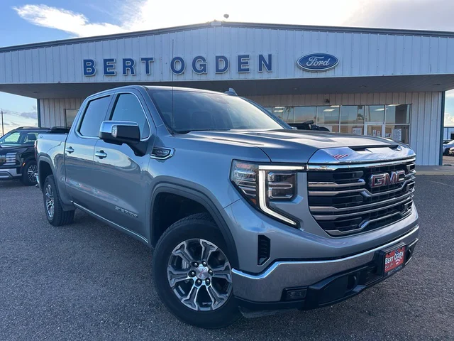 2025 GMC Sierra 1500 SLT