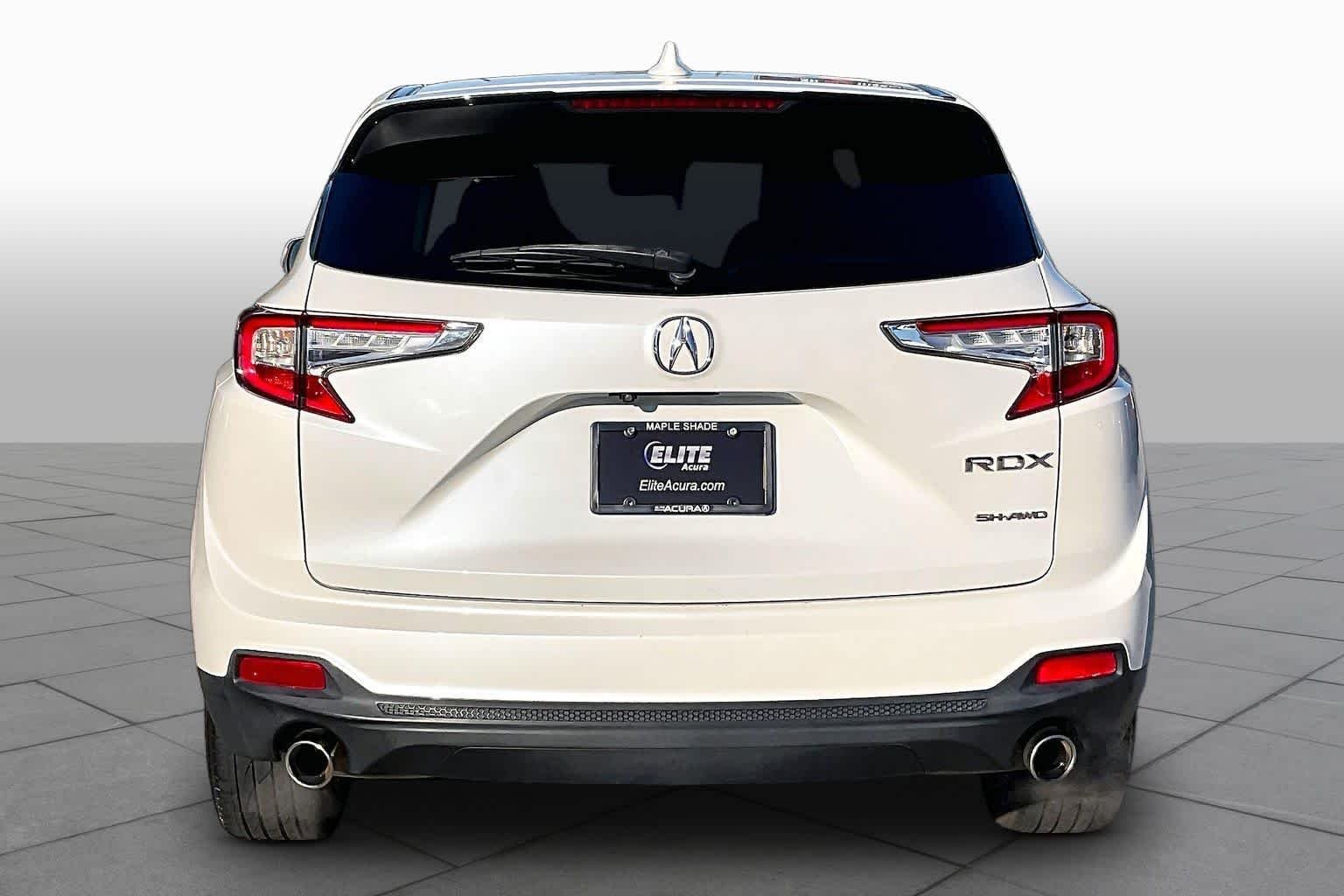 Certified Used 2019 White Diamond Pearl Acura SH-AWD image 5