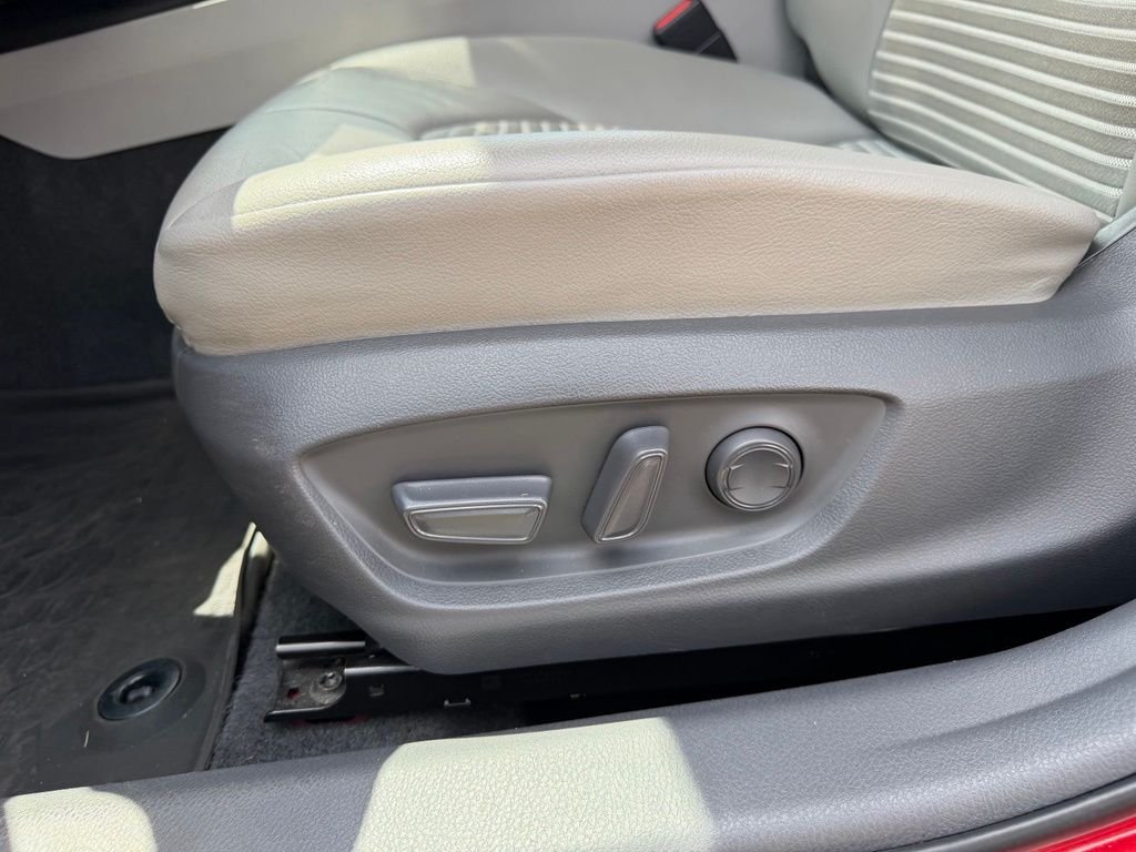 Used 2020 Red Toyota SE image 12