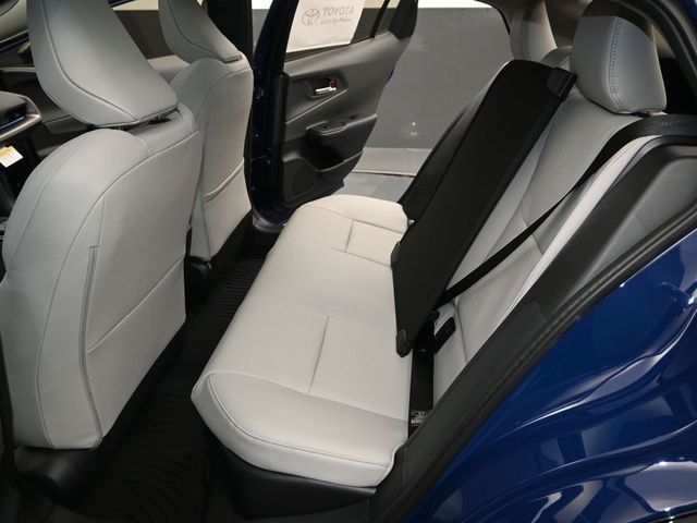 2026 Toyota Prius XLE - Photo 13
