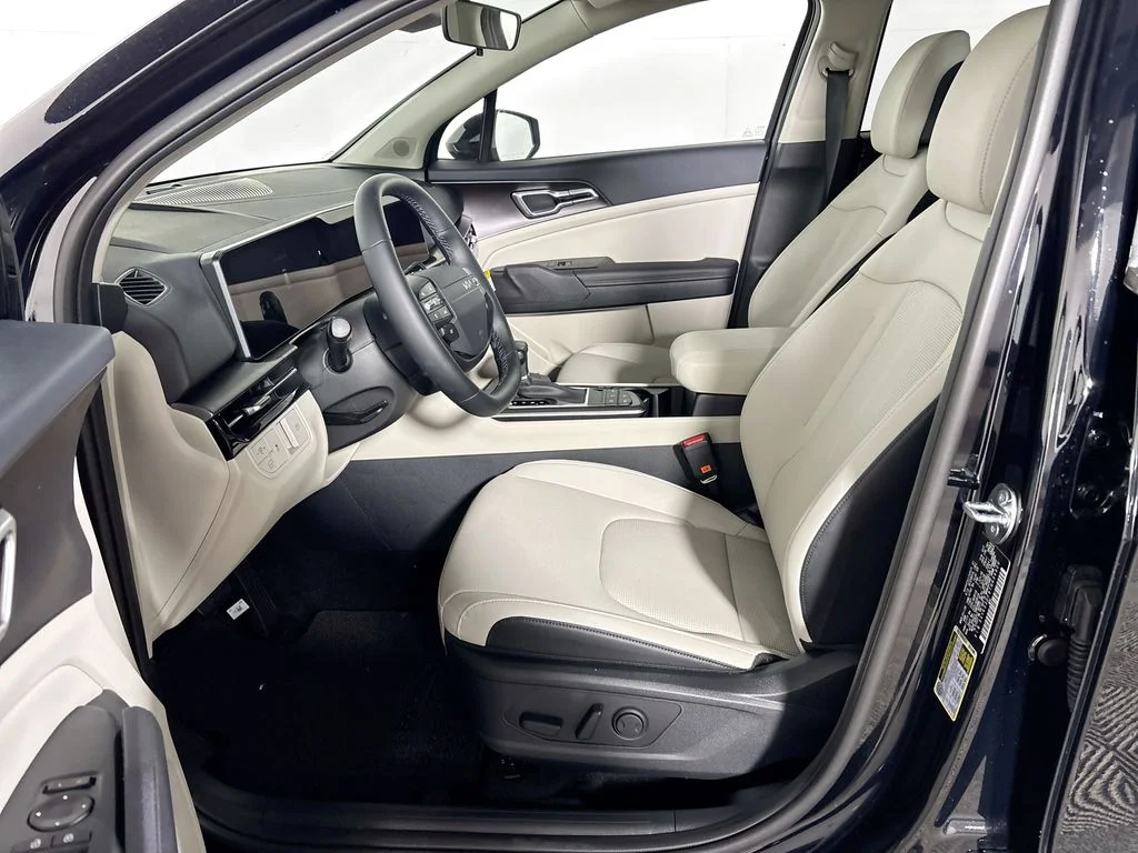 New 2026 Ebony Black Kia EX image 11