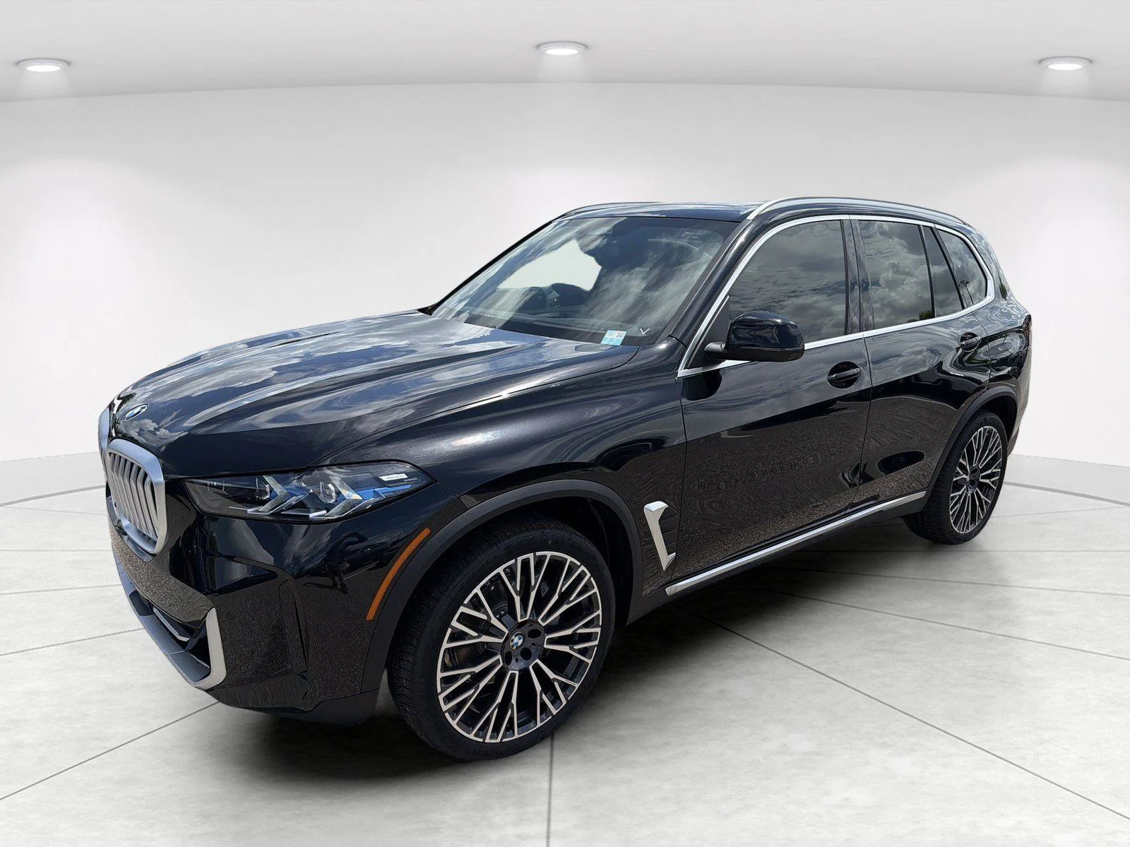 New 2026 Black Sapphire Metallic BMW sDrive40i image 7