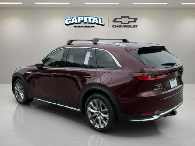 Used 2025  Mazda Premium Plus Package image 3