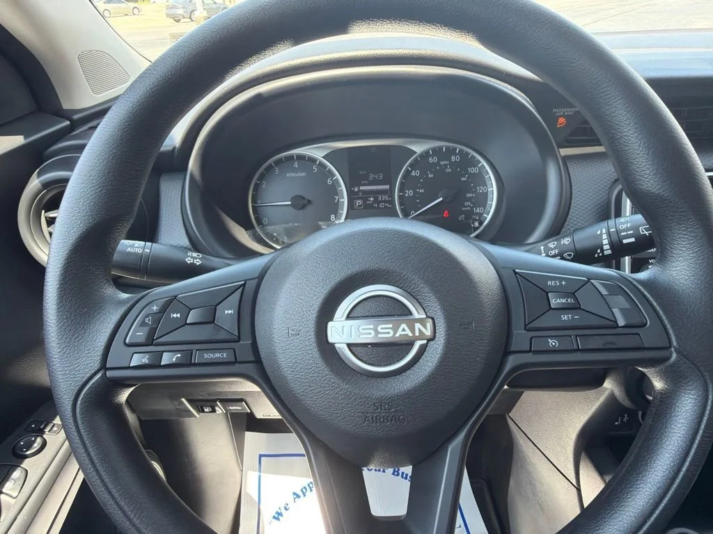 Used 2025 Gun Metall. Nissan S image 15