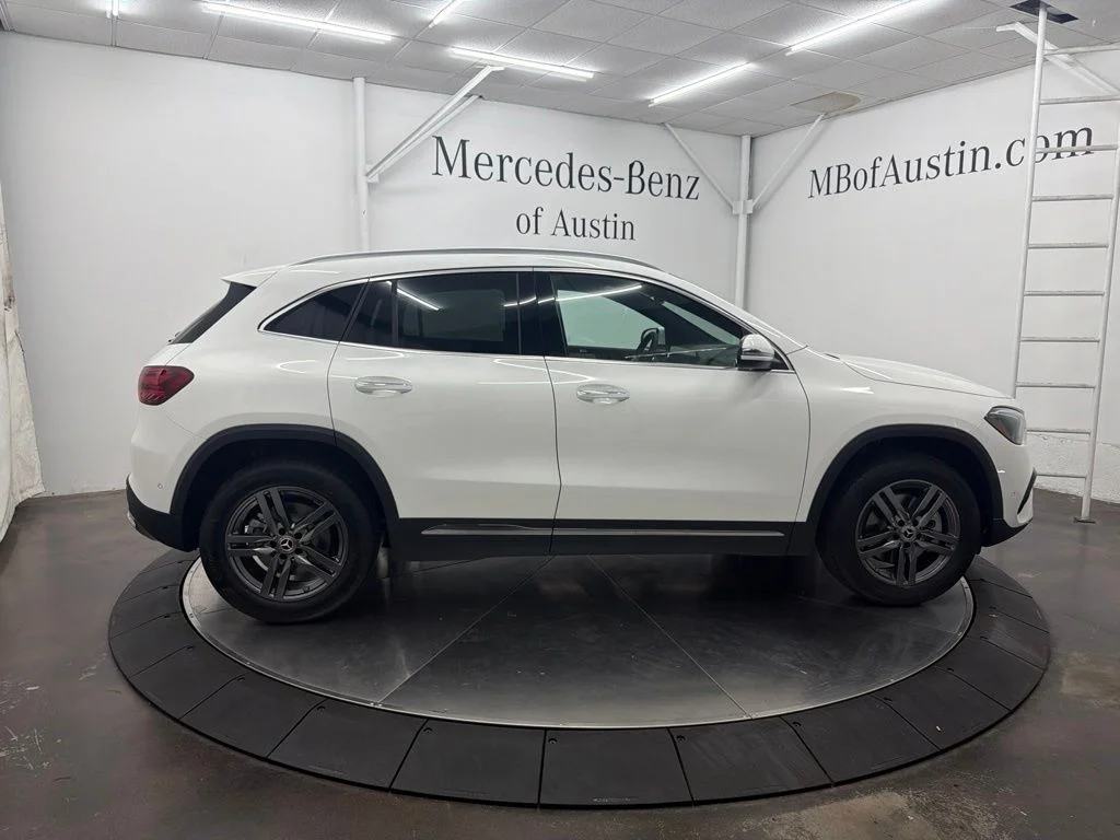 New 2026 White Mercedes-Benz GLA 250 image 8