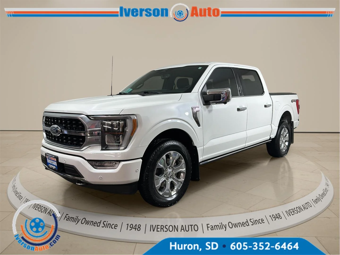 Used 2022 Star White Metallic Tri-Coat Ford Platinum image 4
