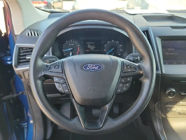 2020 Ford Edge SE - Photo 23
