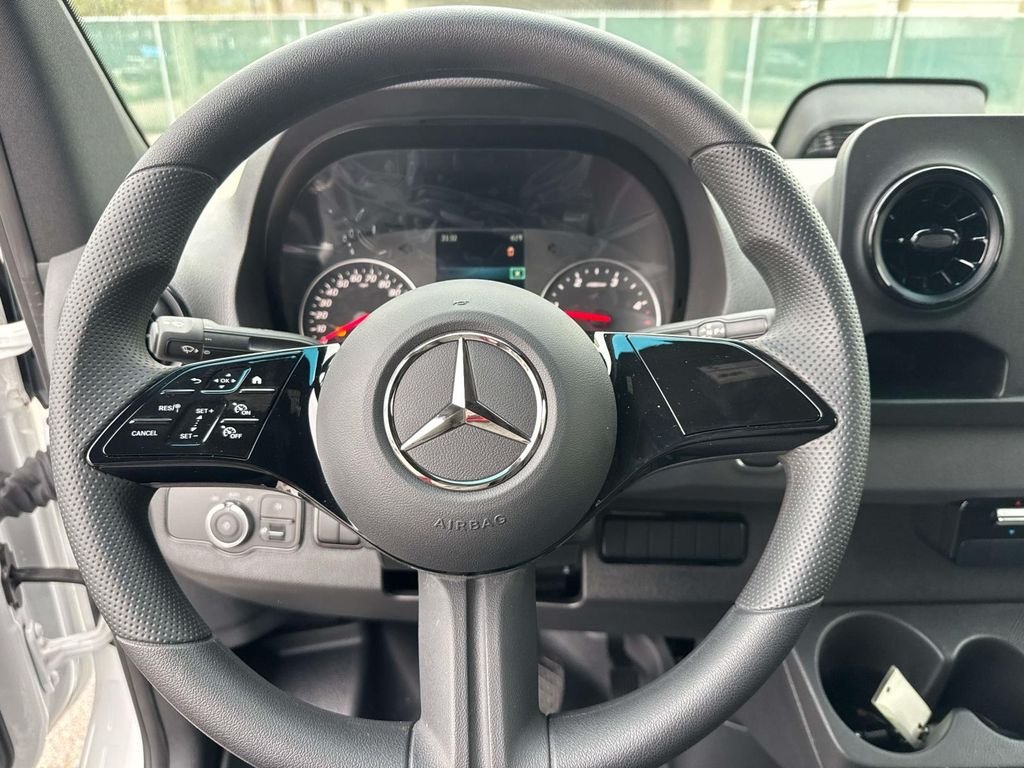 2025 Mercedes-Benz Sprinter Cargo Van Base - Photo 10