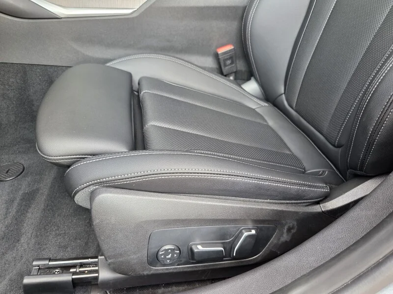 Used 2025 Gray Metallic BMW 330I SEDAN image 12