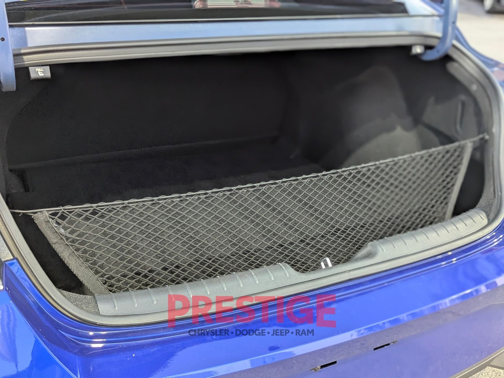 Used 2023 Blue Hyundai SEL image 8